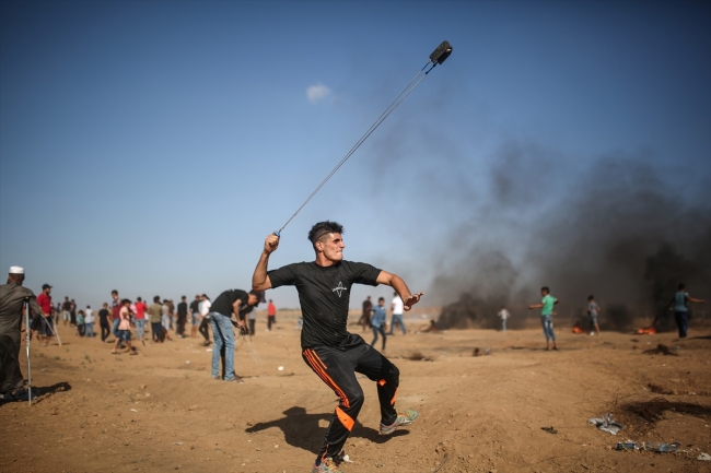 İsrail askerleri Gazze'de 4 Filistinliyi şehit etti